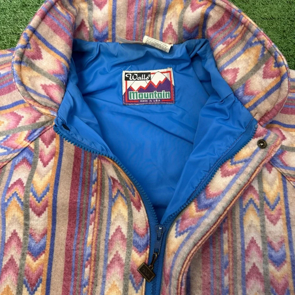 Vintage Walls Mountain Western Aztec Pattern Lined Bomber Jacket, Size Large - Picture 6 of 10
